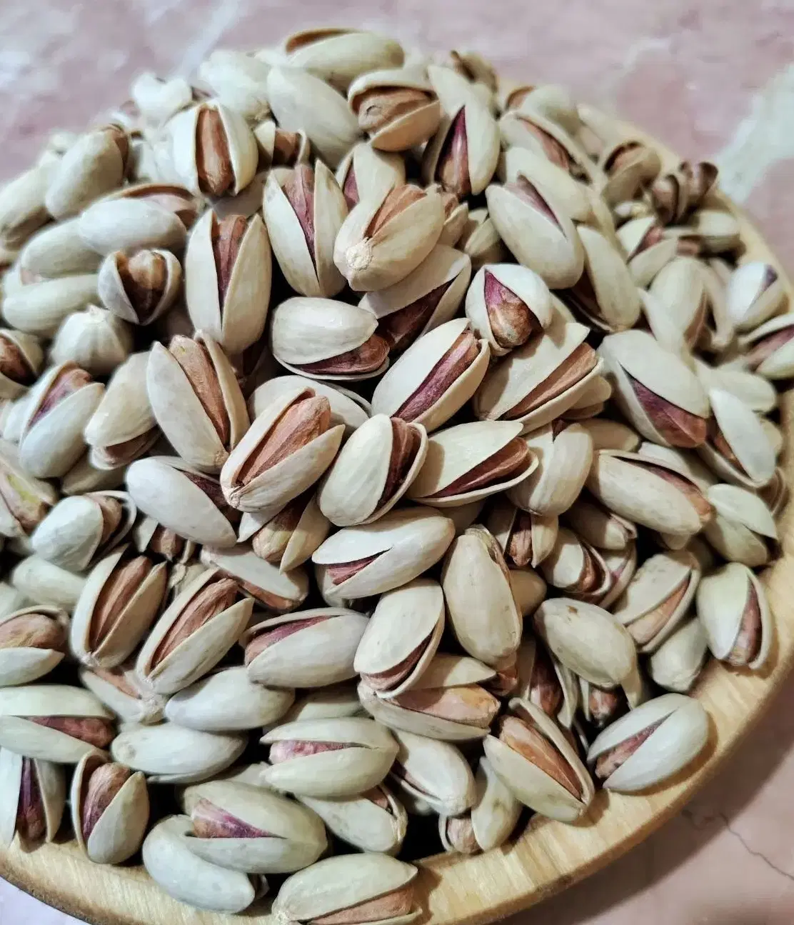 پسته اکبری درشت دانه رفسنجان + مناسب فروشگاه های خشکبار لوکس + قیمت و خرید عمده
